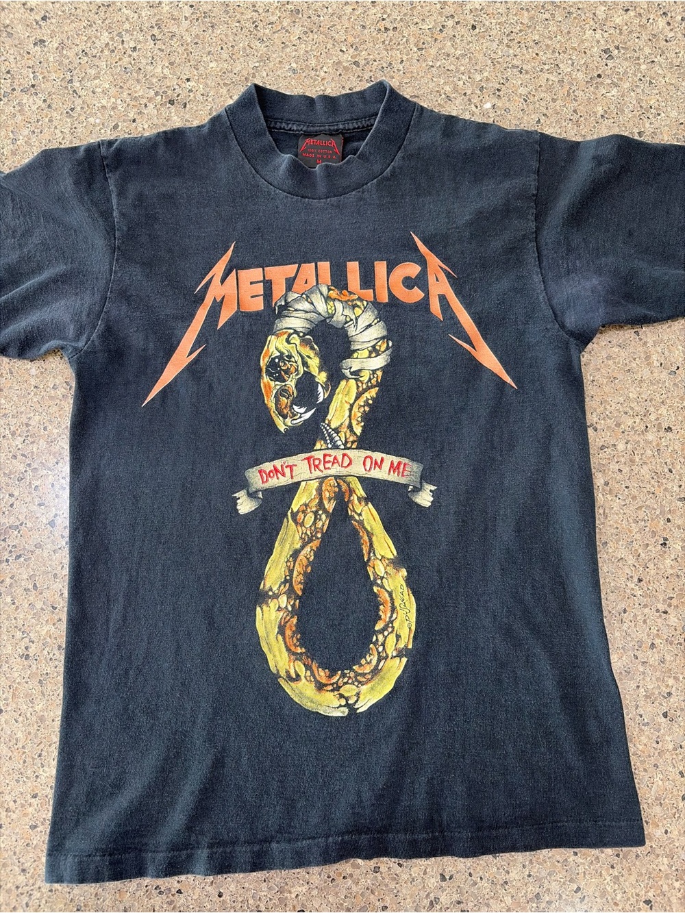1991 Vintage Metallica Black 'Don't Tread On Me' Graphic Tee